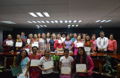 Twenty Women Receive the National Award for the Promotion of Rights of Indigenous Women