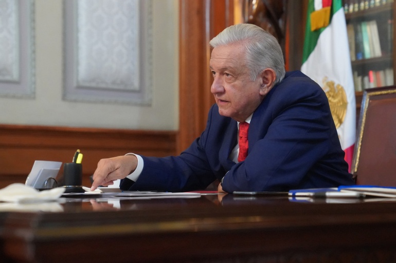 Mexican President Urges Tulum to Shelter