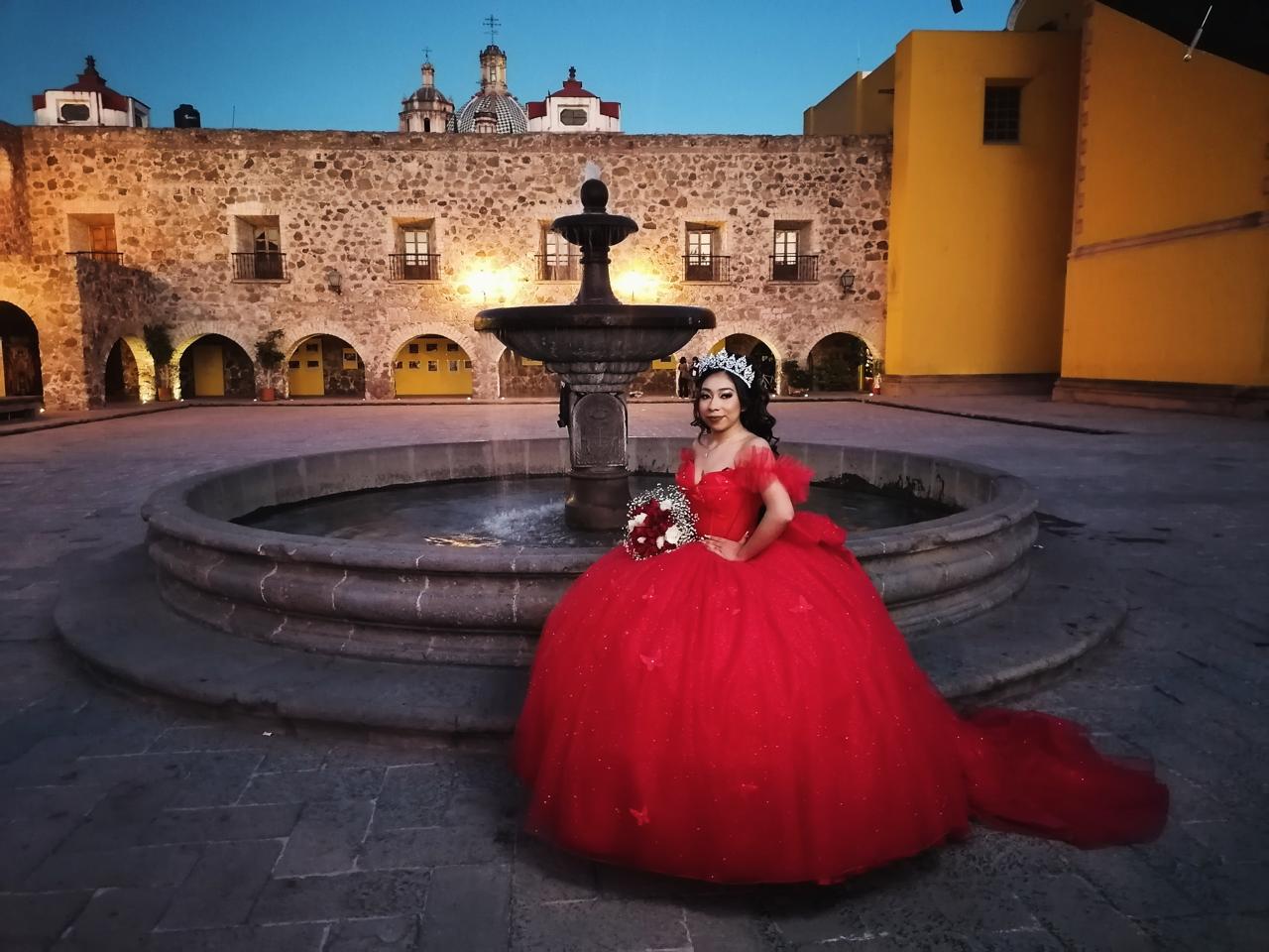 Mexican Photographer, Fernanda Solís.